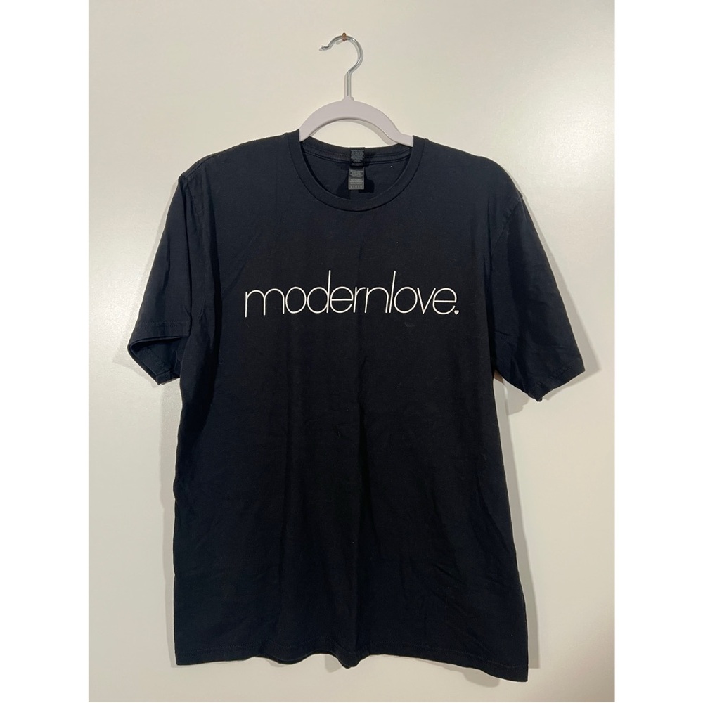 Modern Love Band Tee in Black and White Size Large